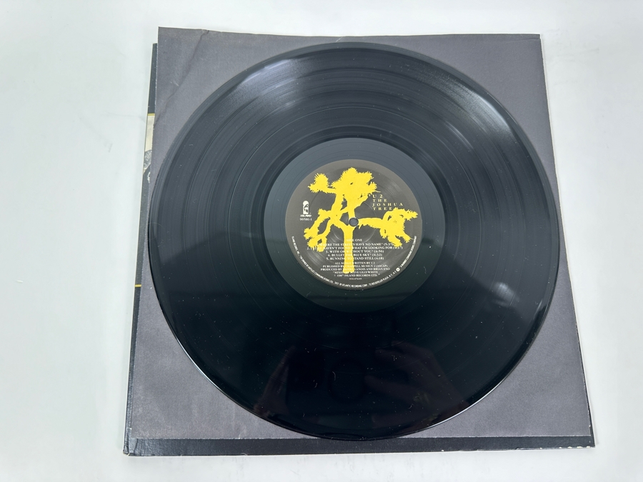 U2 - The Joshua Tree Island Records 90581-1 1987 Vinyl Record [Photo 5]