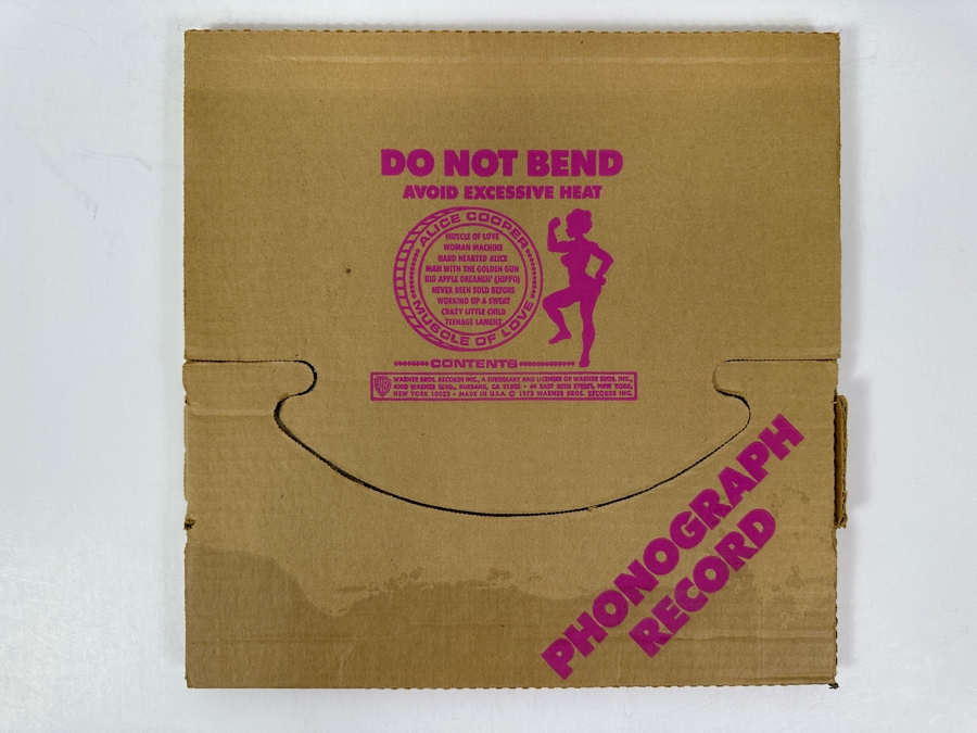 Alice Cooper - Muscle Of Love Warner Bros. Records BS 2748 1973 Vinyl Record [Photo 5]