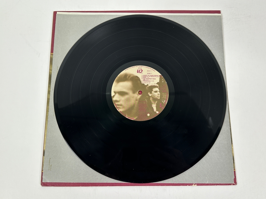 U2 - The Unforgettable Fire Island Records 90231-1 1984 Vinyl Record [Photo 3]