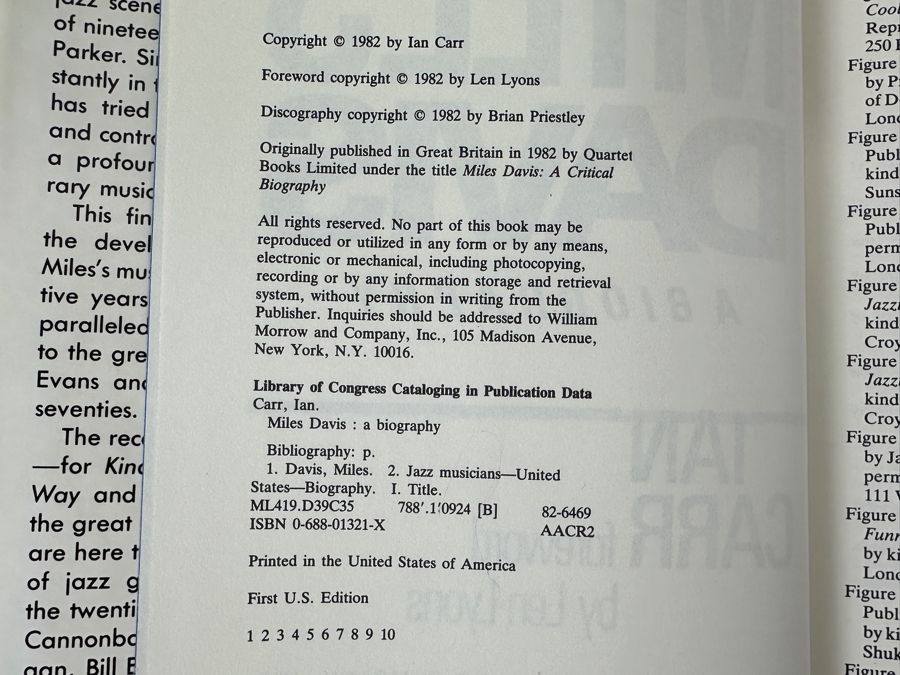 Just Added - Pair Of First Edition Hardcover Definitive Books About Jazz Legend Miles Davis: A Biography By Ian Carr And Miles' Own Autobiography, Co-Authored With Quincy Troupe [Photo 3]