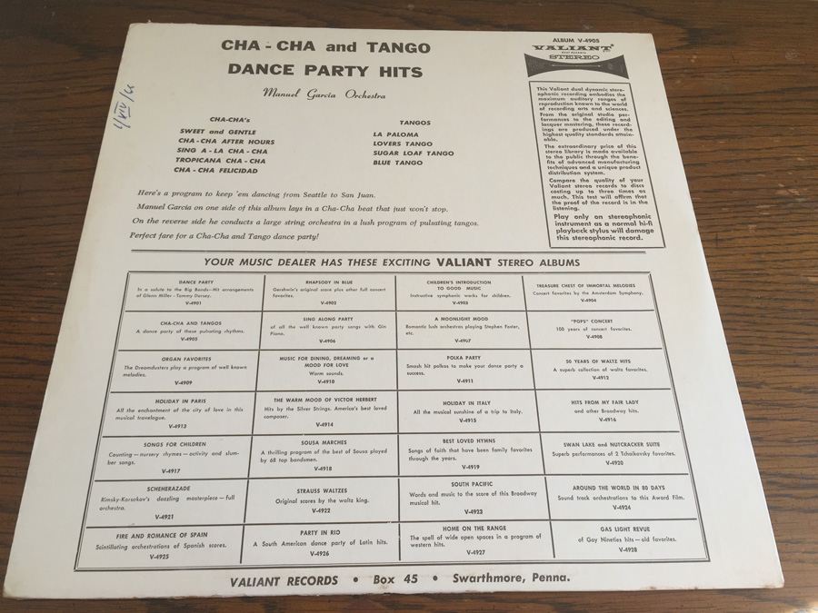 Manuel Garcia Con Su Orquesta - Cha-Cha And Tango Dance Party Hits - Valiant - V-4905 [Photo 2]