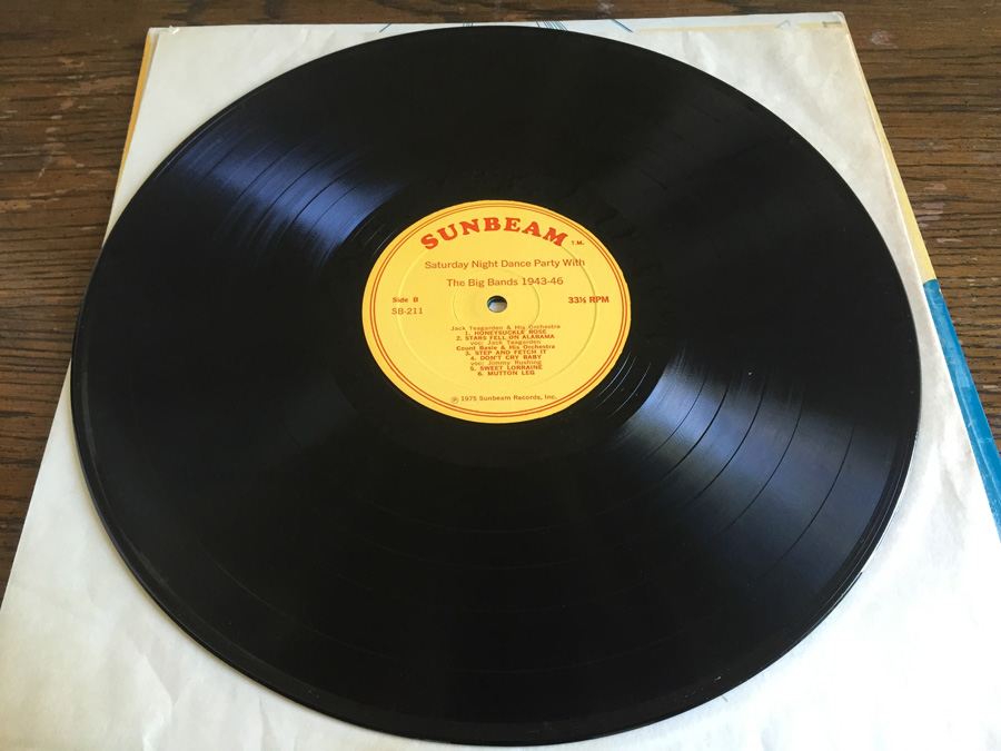 Saturday Night Dance Party With The Big Bands 1943-46 - Sunbeam Records - SB-211 [Photo 6]