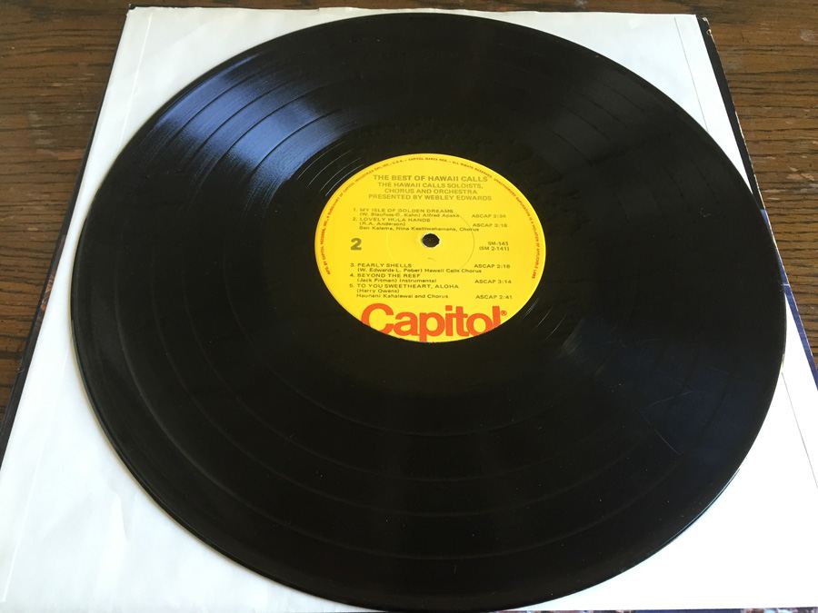 Webley Edwards Presents Hawaii Calls - The Best Of Hawaii Calls - Capitol Records ‎- SM-141 [Photo 5]