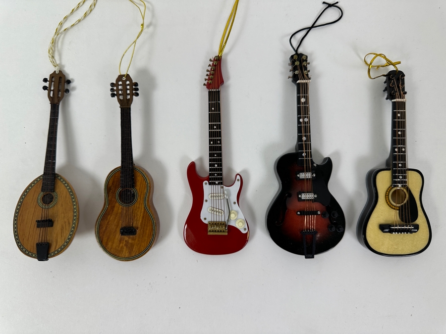 Just Added - Five Miniature Musical Instrument Ornaments Including Guitars And A Mandolin [Photo 2]