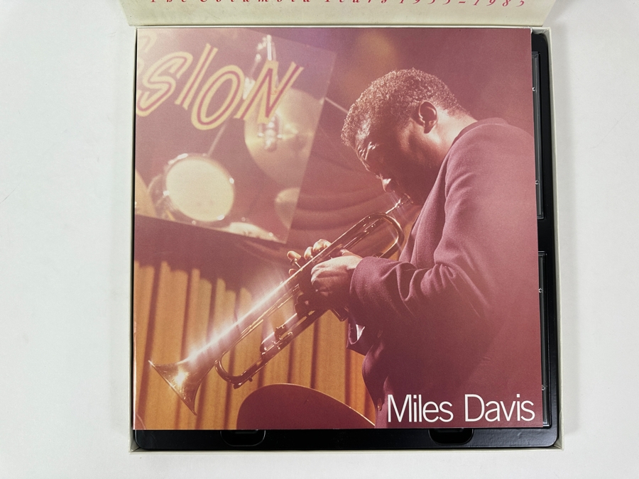 Just Added - Miles Davis - The Columbia Years 1955-1985 (Columbia) 4-Compact Disc CD Box Set [Photo 2]
