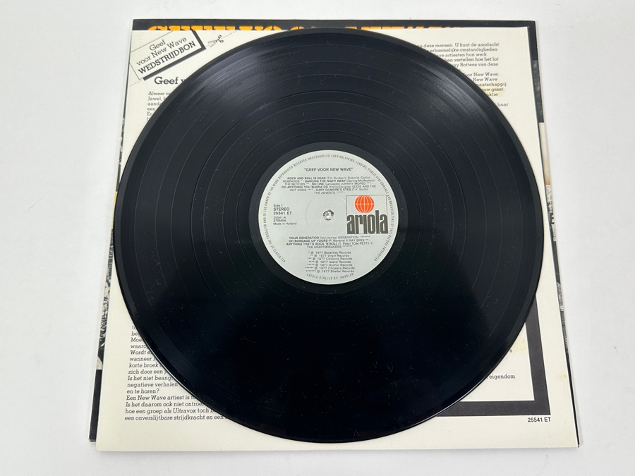 Just Added - Various Artists - Geef Voor New Wave - A New Wave Greatest Hits Compilation - Ariola 25541 ET 1977 Vinyl Record [Photo 3]