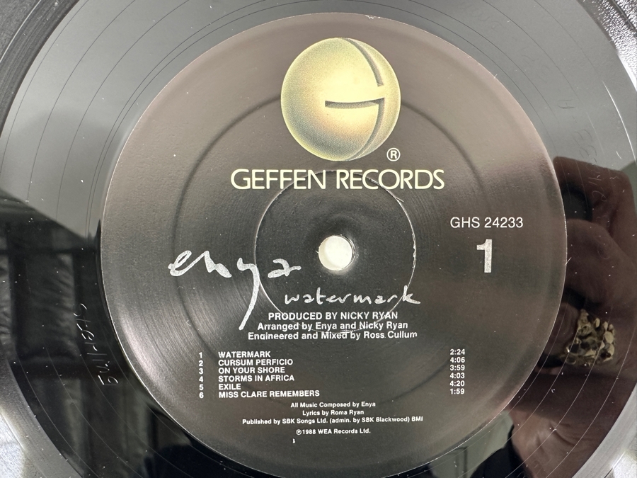 Just Added - Enya - Shepherd Moons - Geffen Records - GHS 24233 1989 Vinyl Record [Photo 4]