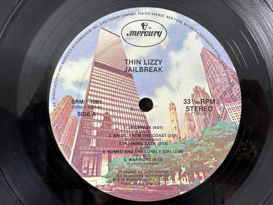 Just Added - Thin Lizzy - Jailbreak - Mercury Records SRM-1-1081 1976 Vinyl Record [Photo 4]