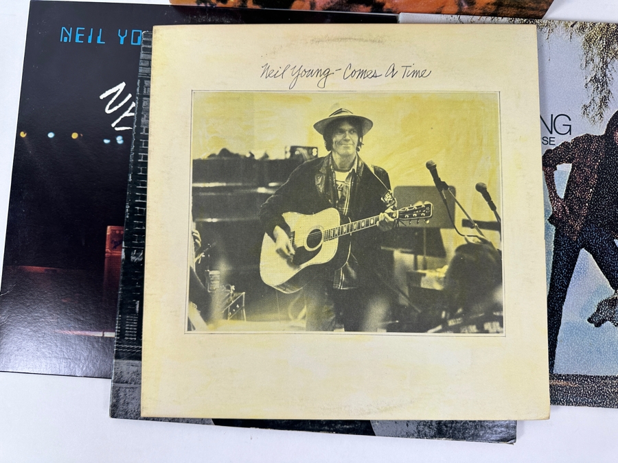 Just Added - (5) Neil Young Vinyl Records [Photo 6]