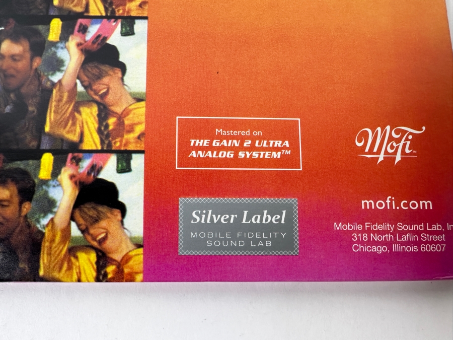 Just Added - The B-52's - Cosmic Thing - Mobile Fidelity Sound Lab MOFI 1-023 2012 Special Limited  Edition Numbered 3902 Silver Label Vinyl Record [Photo 4]