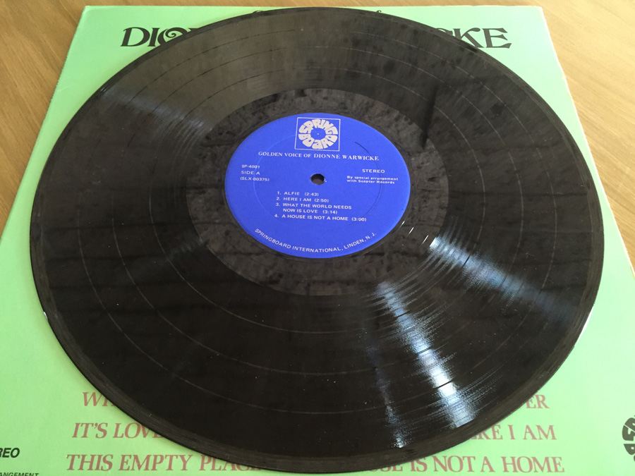 Dionne Warwicke - Golden Voice Of Dionne Warwicke - Springboard ‎- SP-4001 [Photo 3]