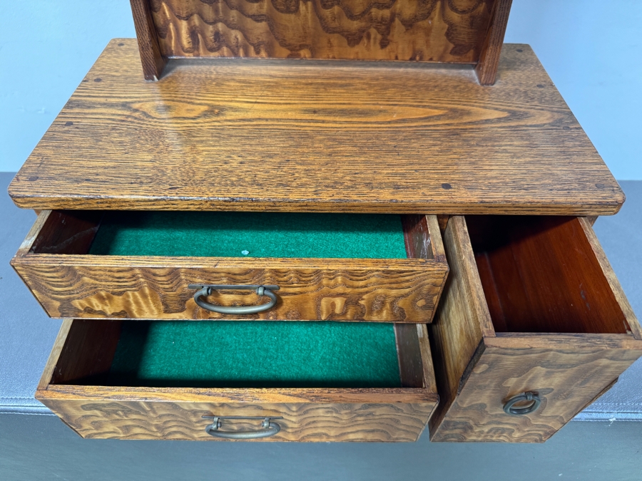 Vintage Japanese Kyodai Vanity Chest Dressing Mirror (Geisha Tansu) 16.5'W x 9'D x 32'H [Photo 3]