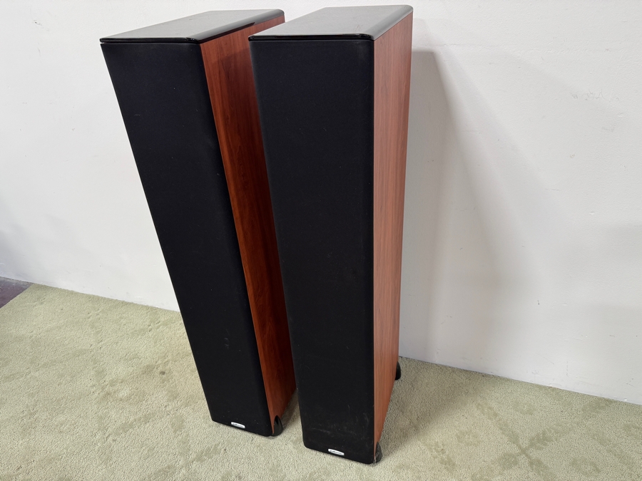 Just Added - Polk Audio TSi500 Floorstanding Speakers and  Center Channel In Cherry Finish [Photo 3]