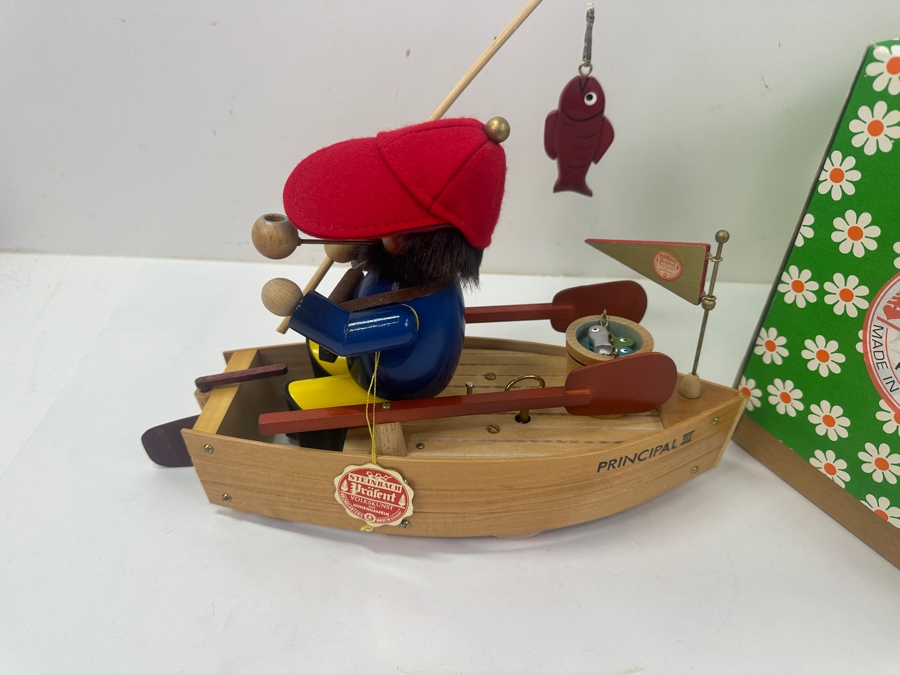 Steinbach Wooden Incense Smoker Angler In Boat Music Box With Original Box And Tag 12'W [Photo 4]