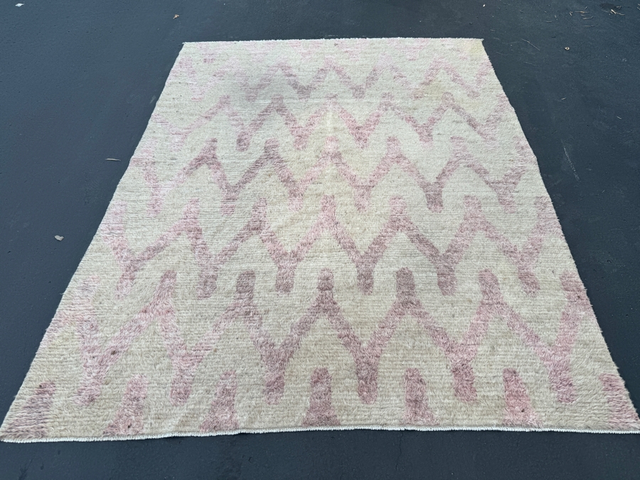 Handwoven Vintage Rug With Pink Zigzag Pattern 84'W x 106'L [Photo 3]