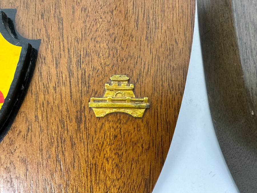Pair Of Wooden USMC Vietnam Wall Plaques 10.5 X 11.5 [Photo 5]