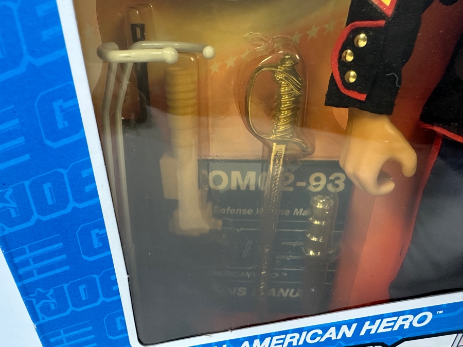 Hasbro G.I. Joe Hall of Fame Dress Marine Gung-Ho 12-inch Action Figure In Original Box [Photo 4]