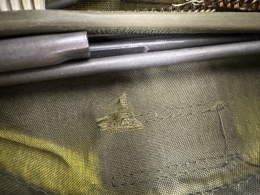 US Army Belt Kit Includes Holster, Magazine Pouch And Medical Pouch [Photo 12]