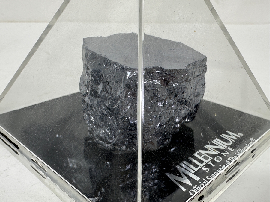 Pair Of Official Souvenirs Of The Millennium - Silicon Stones in Pyramid-Shaped Display Cases 3'H [Photo 4]