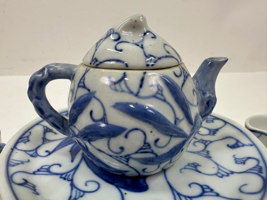 Vintage Chinese Miniature Porcelain Tea Set With Blue And White Floral Design, Guangxu Mark [Photo 2]