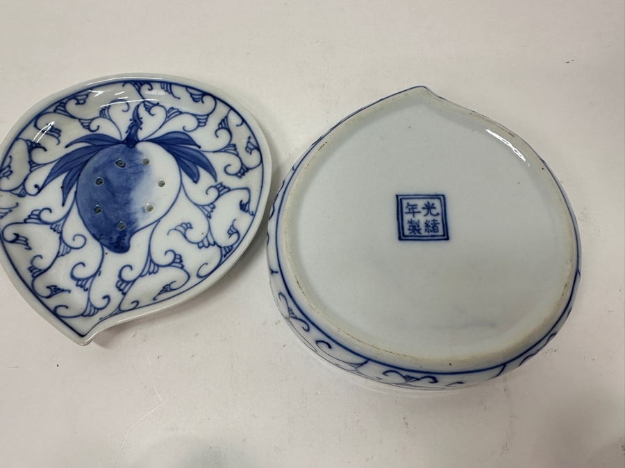 Vintage Chinese Miniature Porcelain Tea Set With Blue And White Floral Design, Guangxu Mark [Photo 9]