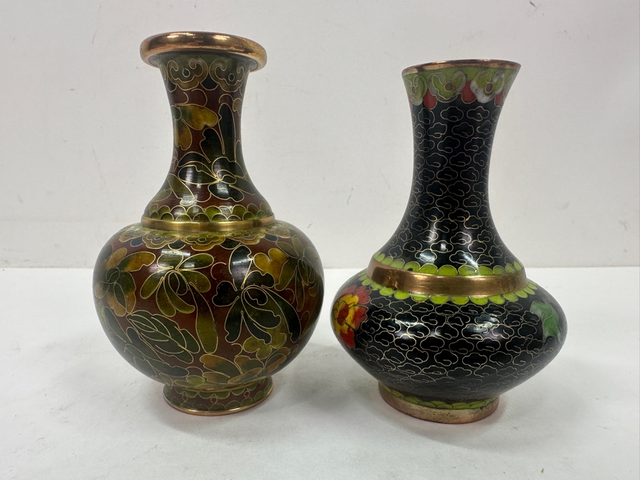 Two Vintage Chinese Cloisonné Bud Vases With Floral Designs 4'H [Photo 5]