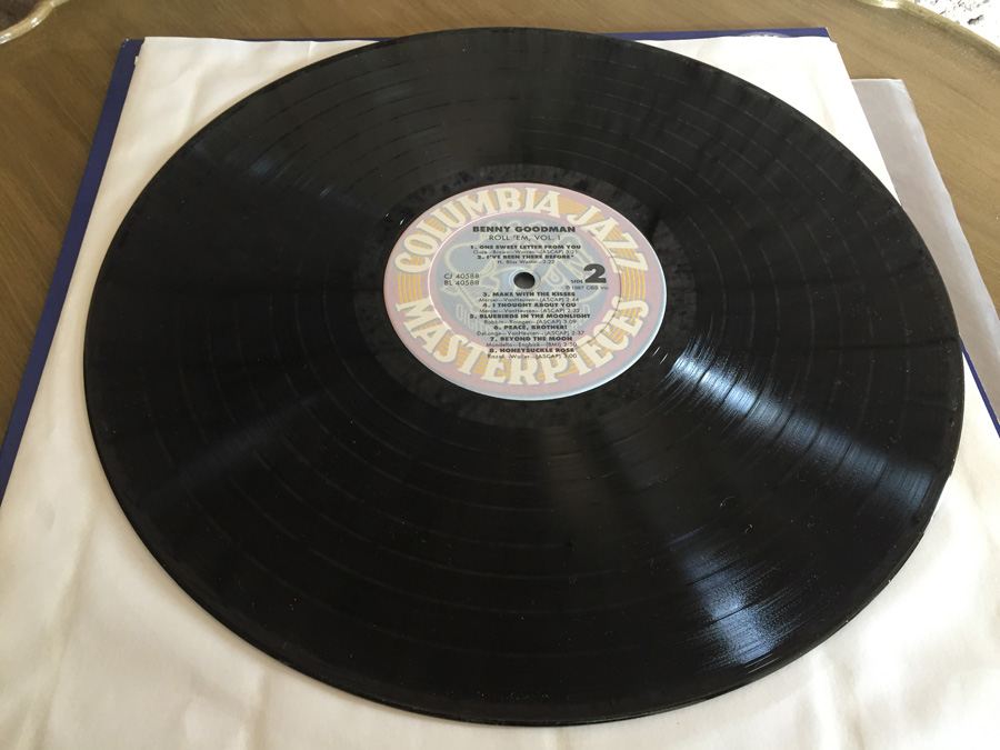 Benny Goodman ‎- Roll 'Em, Volume 1 - Columbia ‎- CJ 40588 [Photo 5]