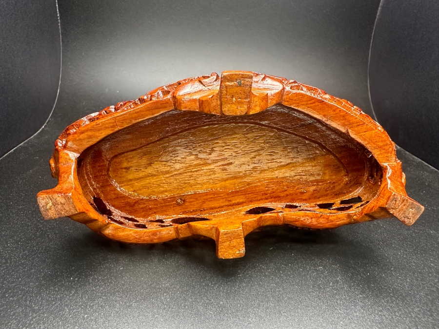 Vintage Chinese Intricately Carved Malachite Sculpture of Guanyin on Wooden Stand 6.5'H [Photo 13]