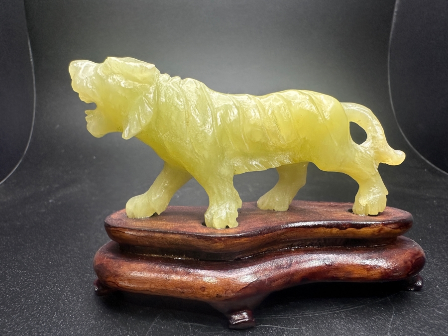 Vintage Chinese Hand Carved Yellow Jade Tiger Zodiac Figurine on Wooden Stand 2.5'H [Photo 2]