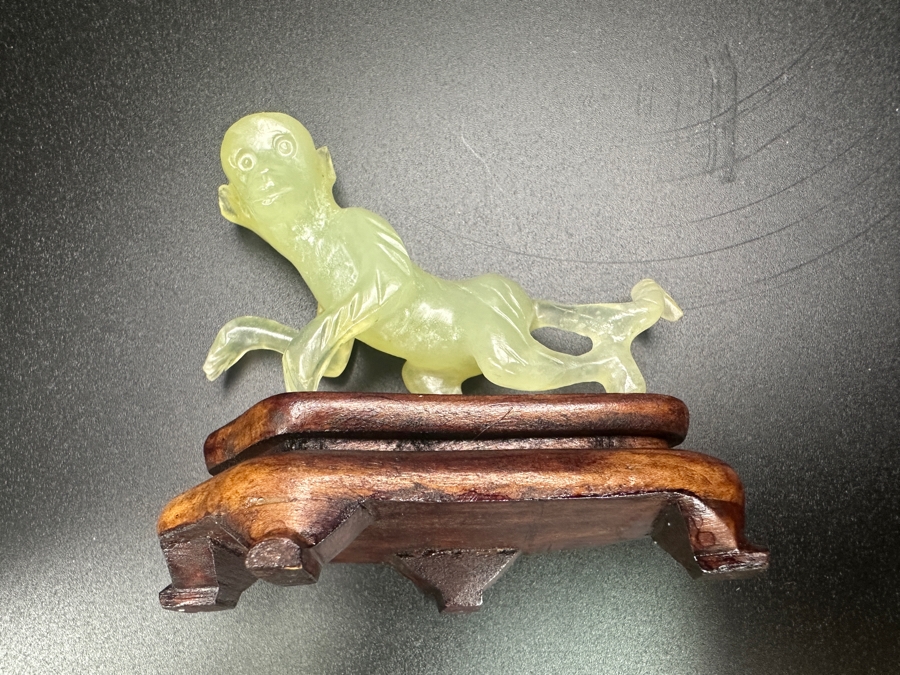Vintage Chinese Carved Celadon Jade Mythical Monkey Zodiac Figurine On Wood Stand 2.5'H [Photo 6]