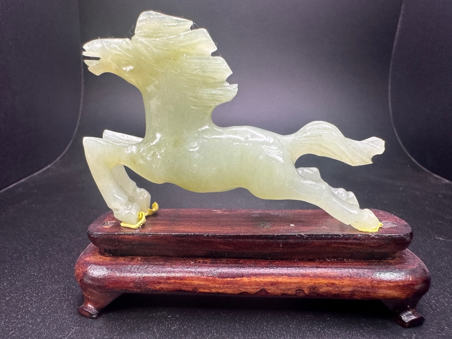 Vintage Hand Carved Chinese Serpentine Jade Galloping Horse Zodiac Figurine On Wooden Base 2.75'H [Photo 4]