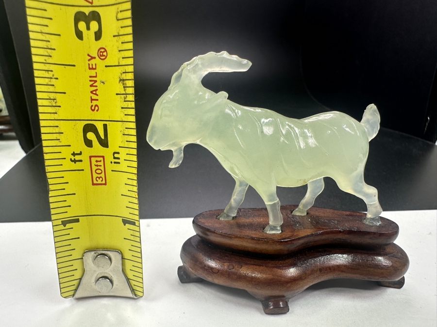 Vintage Chinese Hand Carved Pale Green Jade Goat Zodiac Figurine on Wooden Stand 2.5'H [Photo 7]
