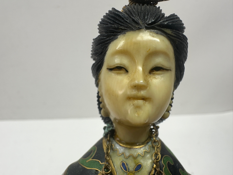 Vintage Chinese Cloisonné Figurine of Guanyin With Carved Face On Wooden Stand 10.75'H [Photo 4]