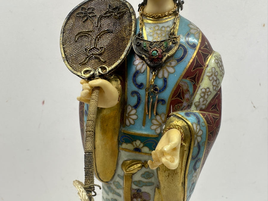Vintage Chinese Cloisonné Enamel Figurine Of A Standing Woman Holding Fan With Hand Carved Face And Hands 12.5'H [Photo 5]