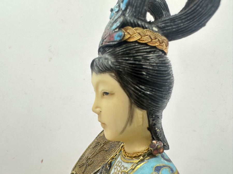 Vintage Chinese Cloisonné Enamel Figurine Of A Standing Woman Holding Fan With Hand Carved Face And Hands 12.5'H [Photo 7]