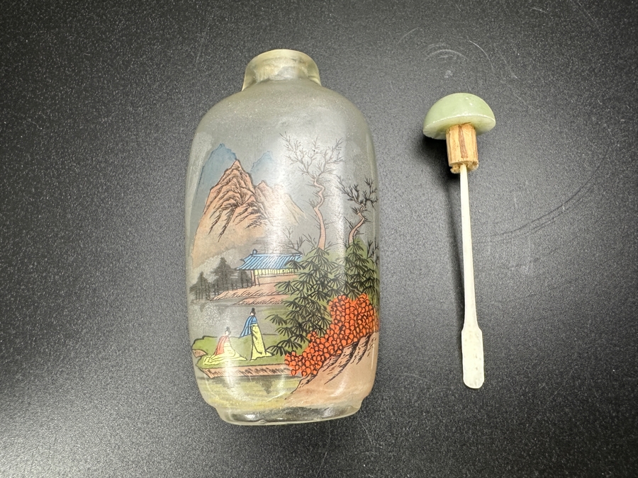 Vintage Chinese Reverse Painted Glass Snuff Bottle 3.25'H [Photo 5]