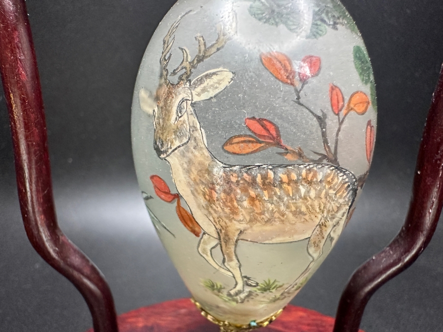 Ne'Qwa Art Reverse-Painted Glass Ornament Of A Deer On Pendant Display Stand 7.5'H [Photo 4]