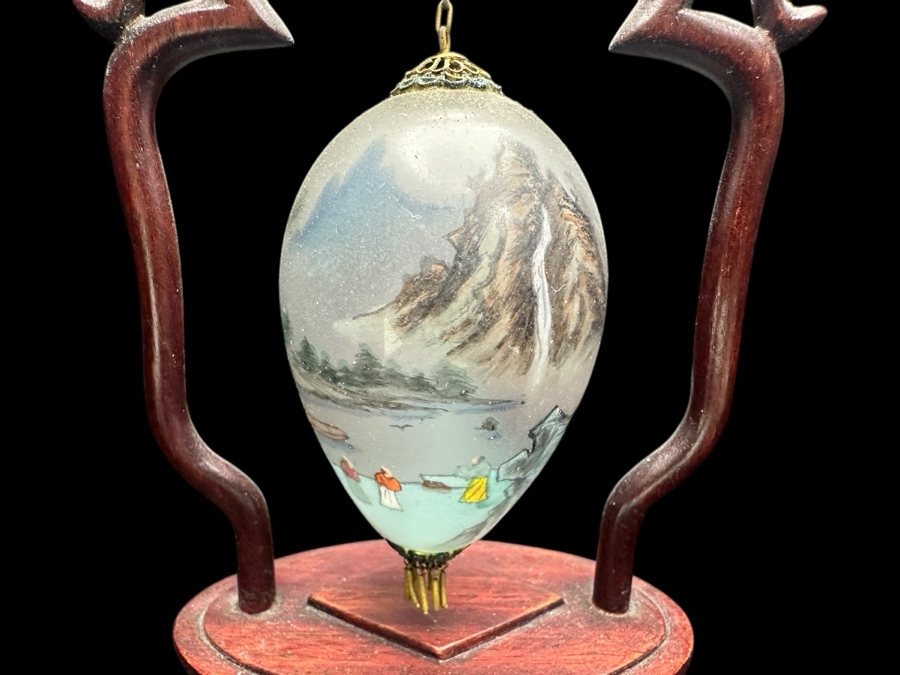 Ne'Qwa Art Reverse-Painted Glass Ornament Of Mountains On Pendant Display Stand 7.5'H [Photo 2]