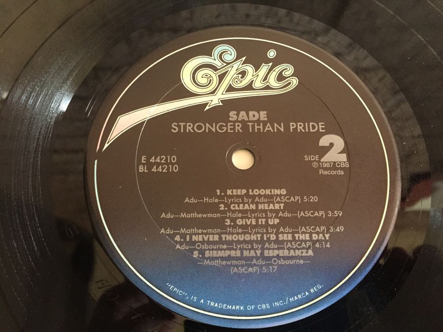 Sade ‎- Stronger Than Pride - Epic ‎- E 44210 [Photo 8]