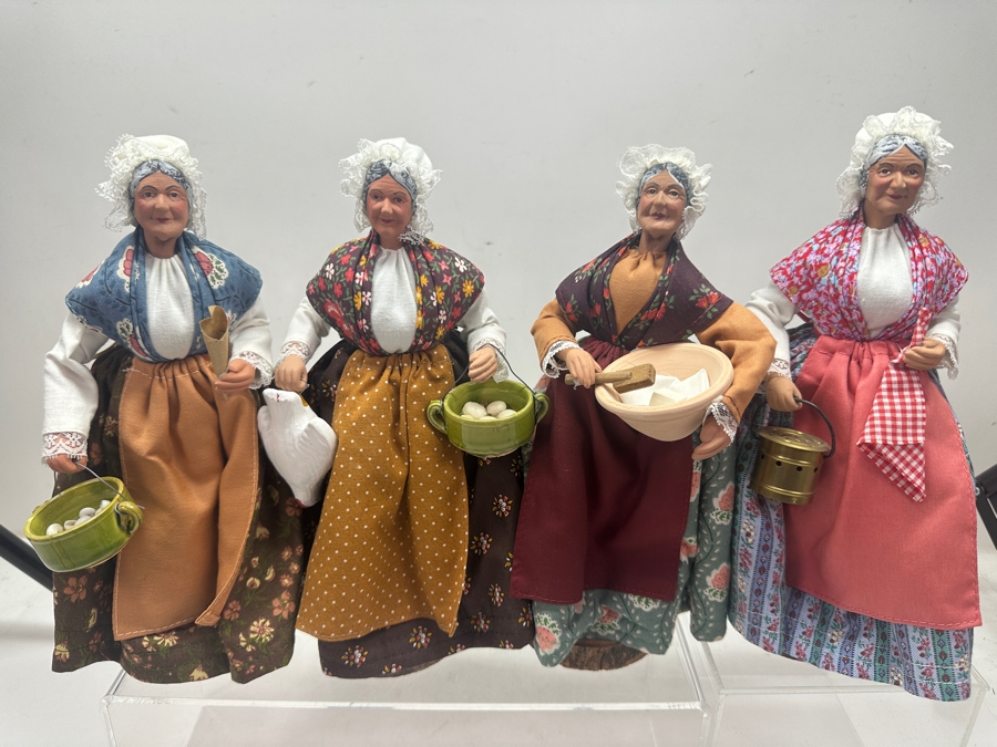 (4) Vintage French Santon D'Argile Clay Dolls Depicting Country Women Carrying Baskets And Water 10'H [Photo 7]