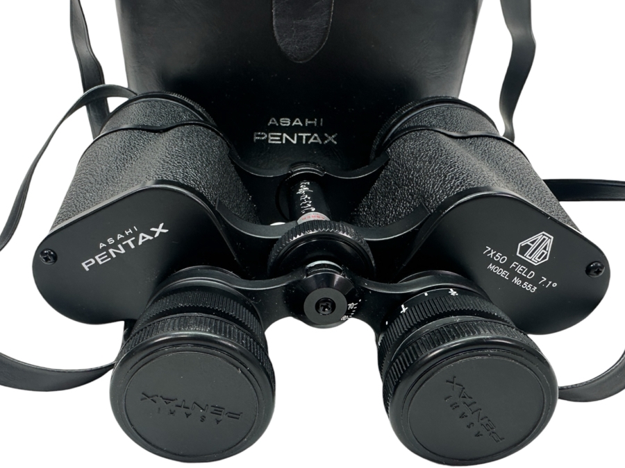 Vintage Asahi Pentax Binoculars with Strap And Case 7X50 Field 7.1° Model No. 553 

