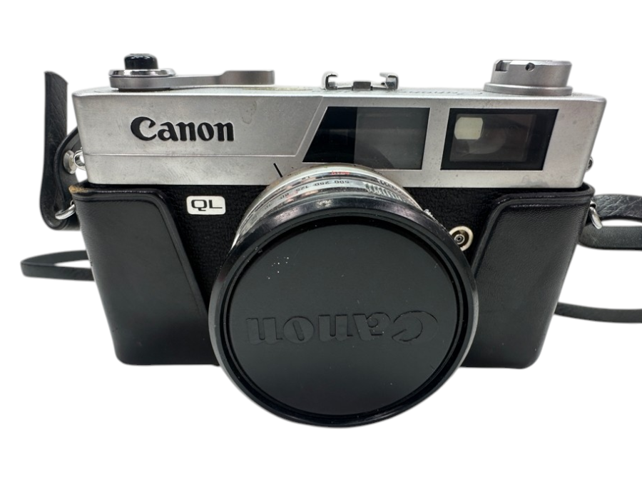 Vintage Canon Canonet QL17 GIII 35mm Rangefinder Camera With Leather Case And Lens Cap