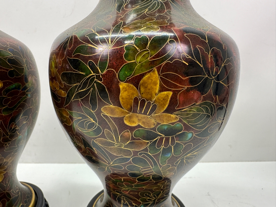 Pair of Hand Made Vintage Chinese Cloisonne Ware Vases With Floral Design - New With Original Box 11'H [Photo 4]