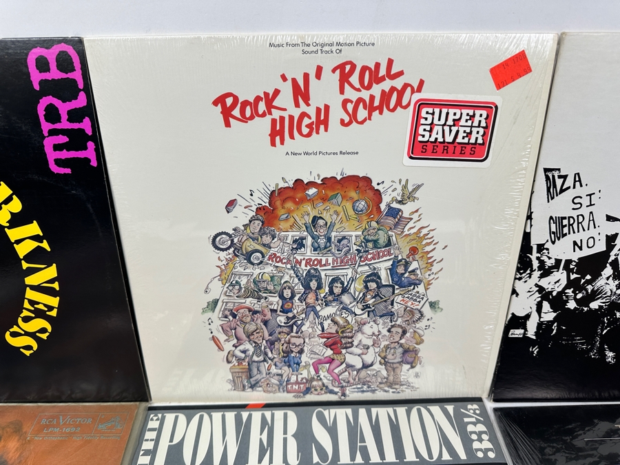 Last Minute Add - (9) Vintage Vinyl Records [Photo 3]