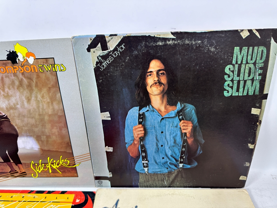 Last Minute Add - (9) Vintage Vinyl Records [Photo 4]