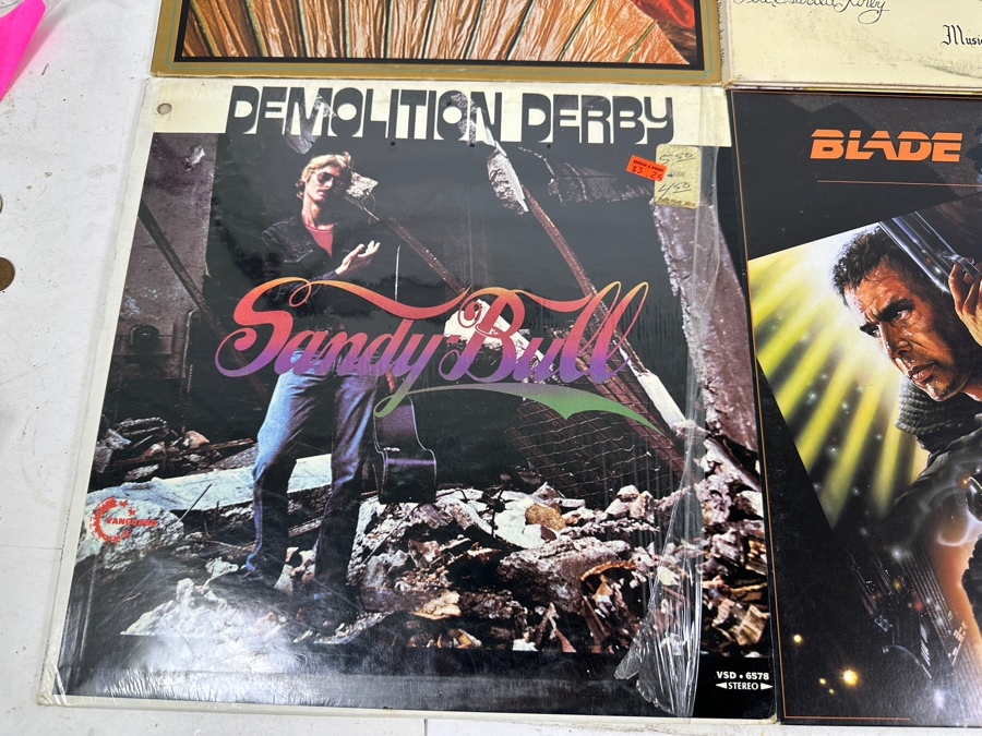 Last Minute Add - (9) Vintage Vinyl Records [Photo 8]