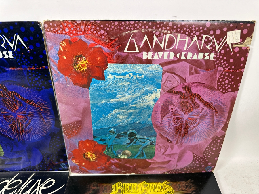 Last Minute Add - (9) Vintage Vinyl Records [Photo 4]