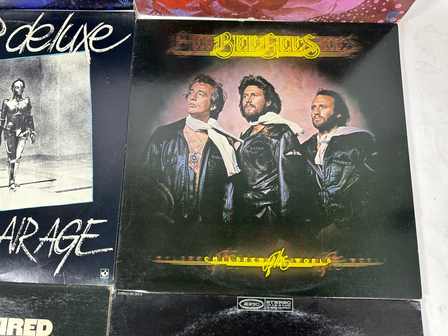 Last Minute Add - (9) Vintage Vinyl Records [Photo 5]