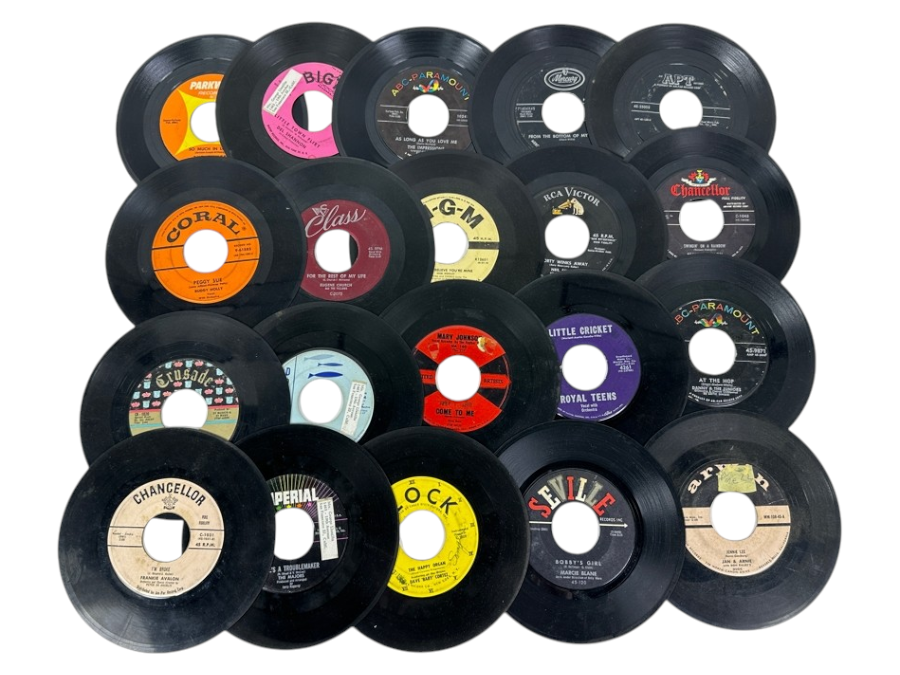 Last Minute Add - Collection Of Vintage Vinyl 45rpm Records
