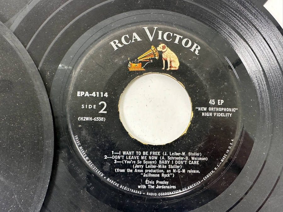 Last Minute Add - Collection Of Vintage Vinyl 45rpm Records [Photo 9]